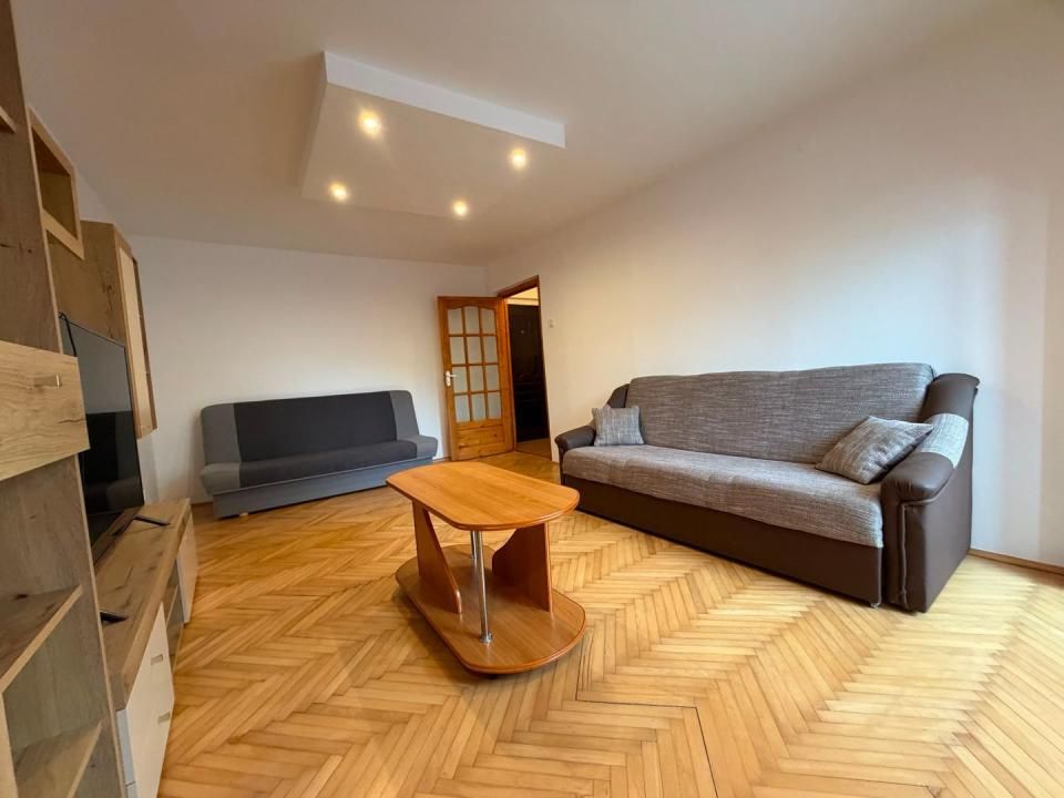4 camere | etaj 1 | centrala proprie | mobilat si utilat | zona buna | – fotografia 2 din 15
