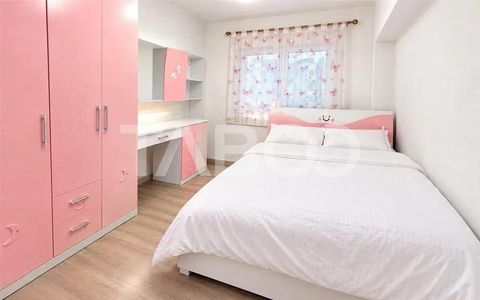 Apartament 3 camere de vanzare decomandat 54 mp zona Selimbar Sibiu