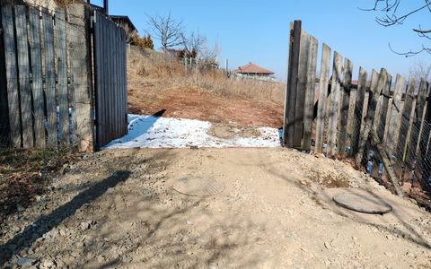 1400 mp. Deschidere 38 m Teren Intravilan CETATE Valea Popii utilitatile langa