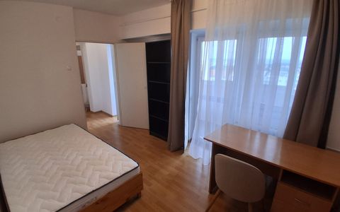 Închiriere apart. cu 2 camere, Zorilor zona UMF