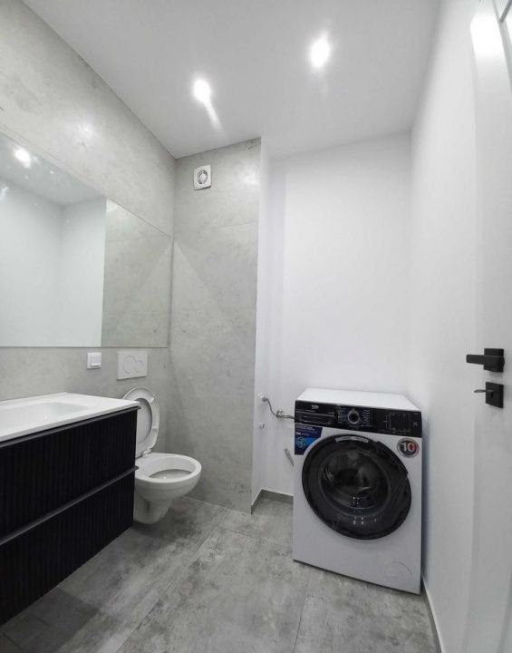 Apartament 2 camere, mobilat, garaj, LIFT, in Blocurile Albe str. Eroilor! – fotografia 7 din 8