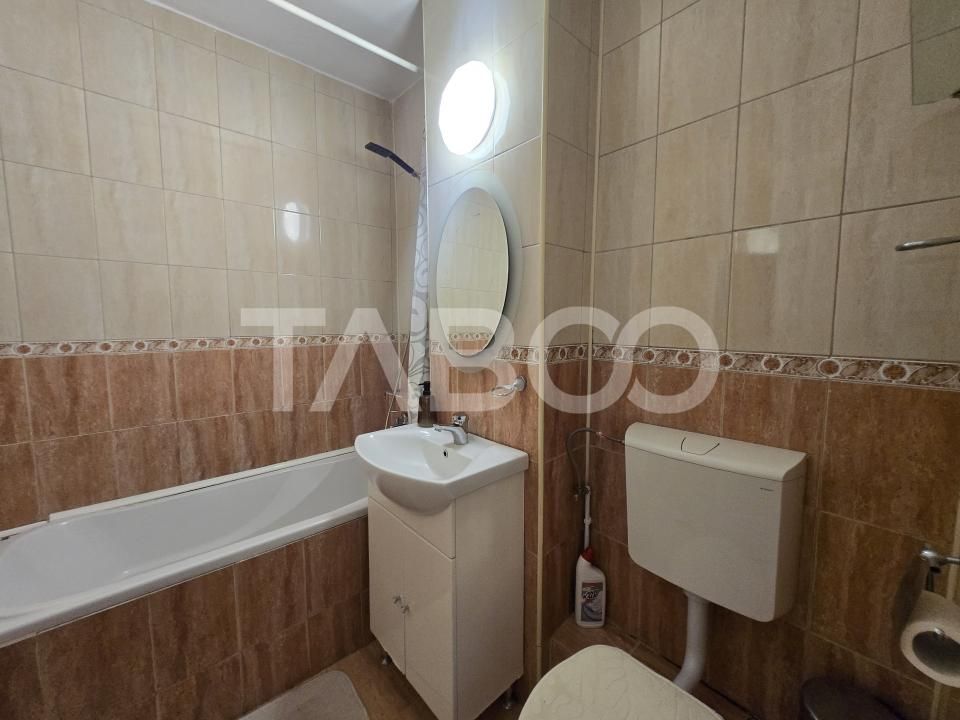 Apartament de inchiriat 2 dormitoare decomandat Vasile Aaron Sibiu – fotografia 13 din 17