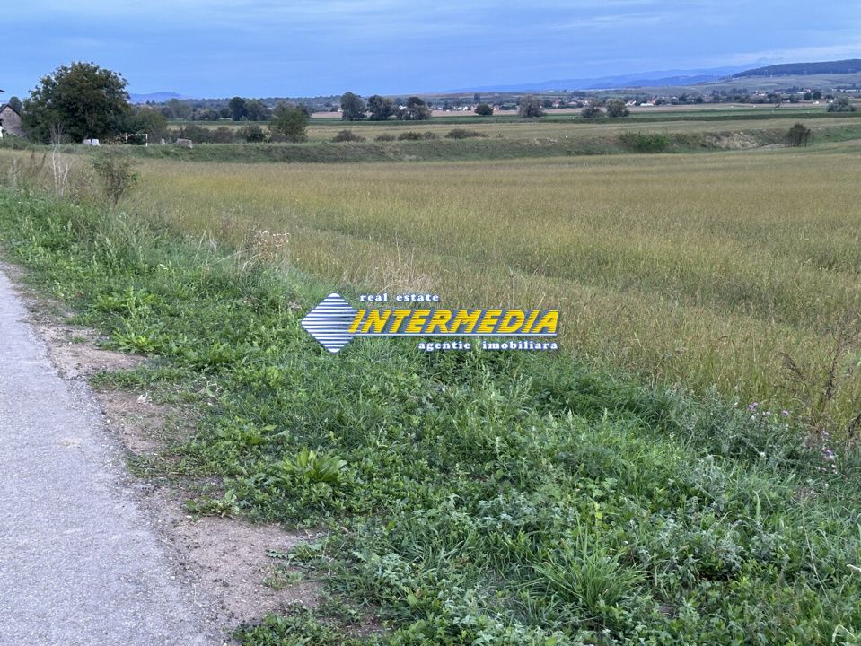 OKAZIE ! 2300 mp. Teren Intravilan Mereteu lat 22 m toate utilitatiile in fata – fotografia 8 din 8