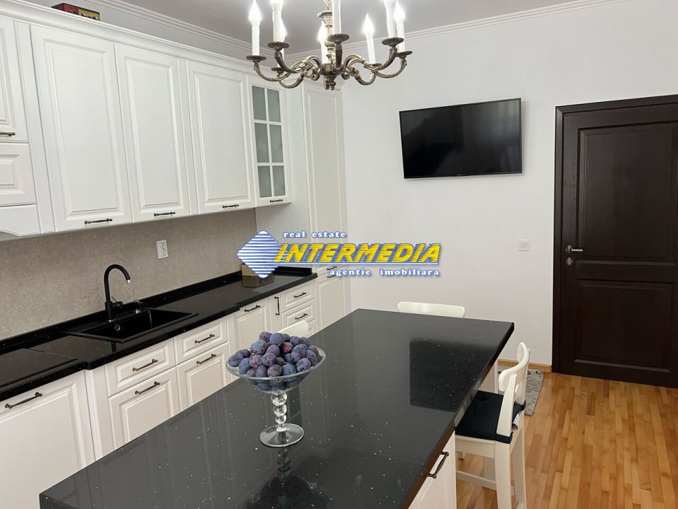 Casa noua construita pe un nivel in Cetate, ultrafinisa – fotografia 11 din 12