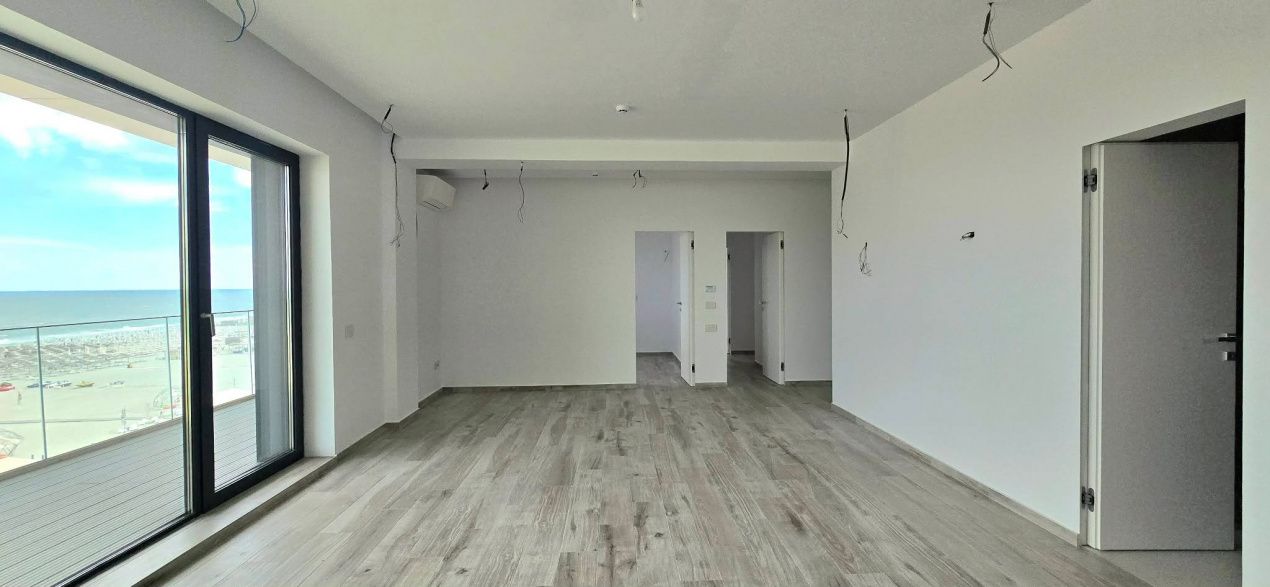 Front Row to the Sea | 3 Camere • Terasă 22 MP • Direct pe Plajă – fotografia 8 din 9