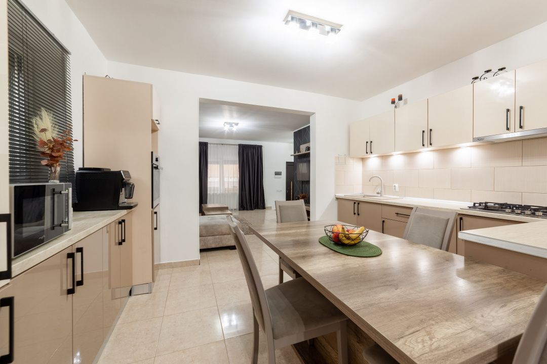 Casa tip duplex - Cartier Trivale - mobilată și utilată parțial – fotografia 6 din 17