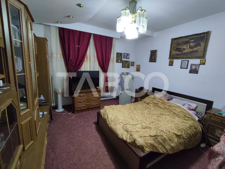 Casa cu spatii comerciale de vanzare in Sibiu Lacul Binder – fotografia 9 din 19