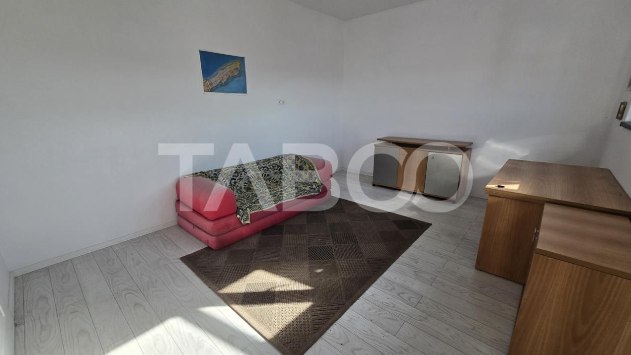 Penthouse de inchiriat 3 camere 2 bai si terasa de 107mp in Piata Cluj – fotografia 10 din 14