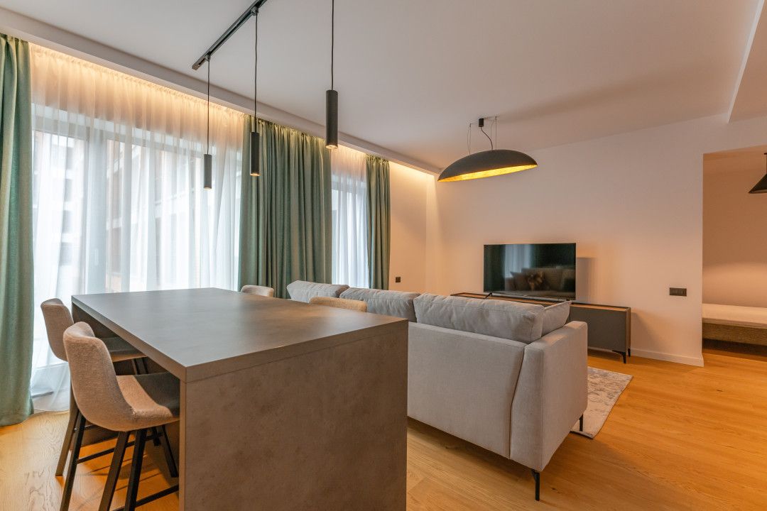 Apartament tip Studio lux in zona centrala! – fotografia 8 din 14