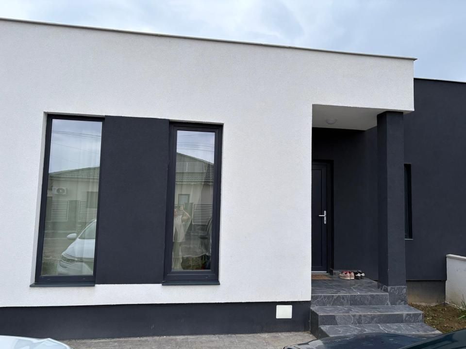 Duplex 3 camere, 73 mp utili, 12 mp terasa, 257 mp teren - Sag – fotografia 1 din 10