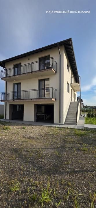 Casă D+P+E+M premium de vânzare în Ulmi – Mătraca | 240 mp utili | Teren 400 mp – fotografia 5 din 18