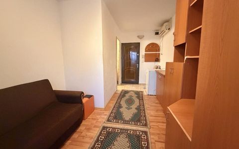 Garsoniera de vanzare 15 mp - Lipovei
