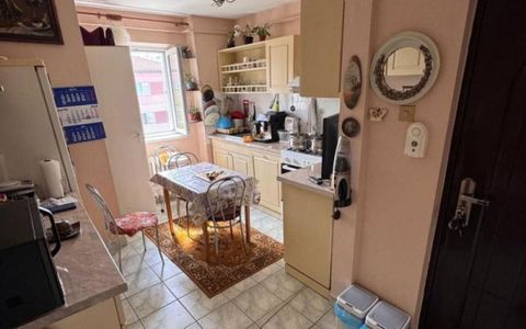 APARTAMENT 2 CAMERE I CETATE I ZONA BULEVARD I DE VANZARE I 50 MP I