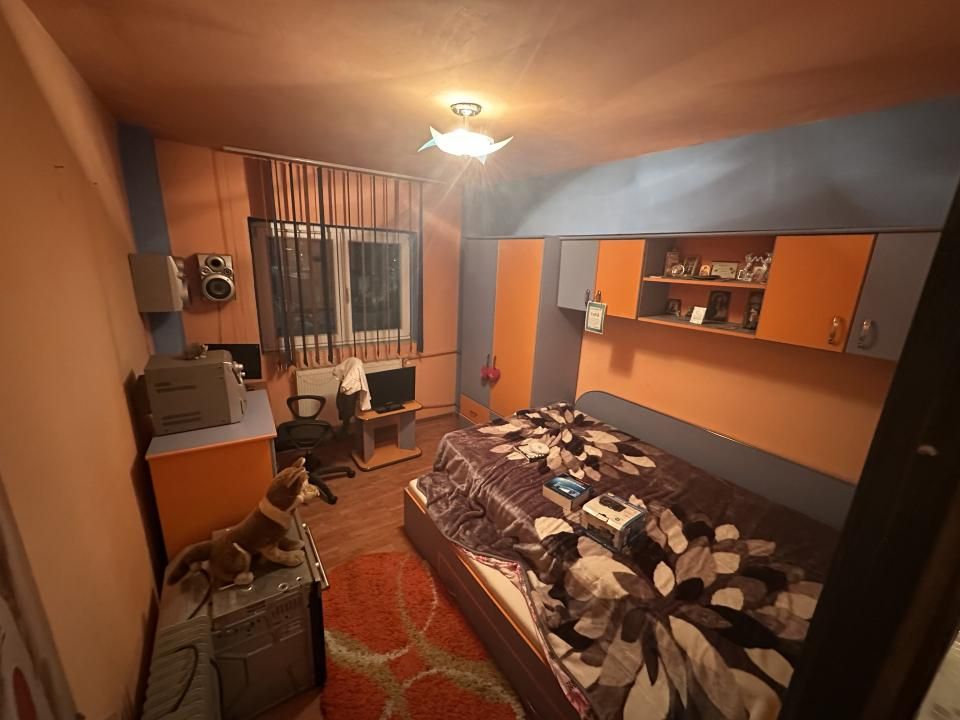 Berceni | 4 Camere | Etaj 5/10 | Bloc 1980 | Reabilitat | – fotografia 16 din 40