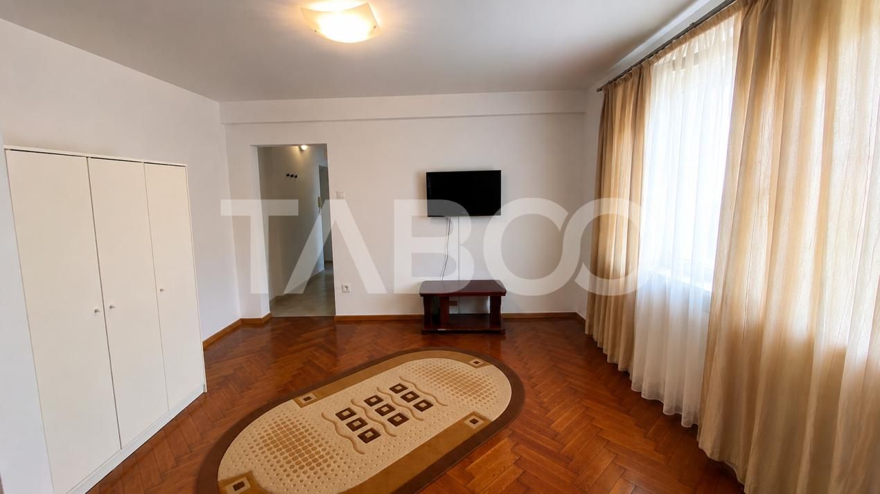 Apartament de inchiriat mobilat utilat 3 camere 56 mpu Sibiu – fotografia 3 din 8