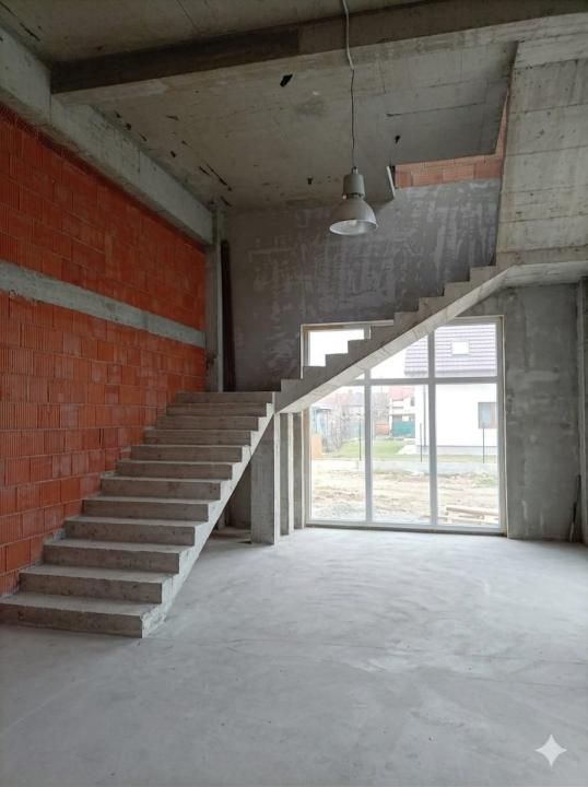 Spatii comerciale de inchiriat in Oradea, zona Calea Santandreiului – fotografia 5 din 9