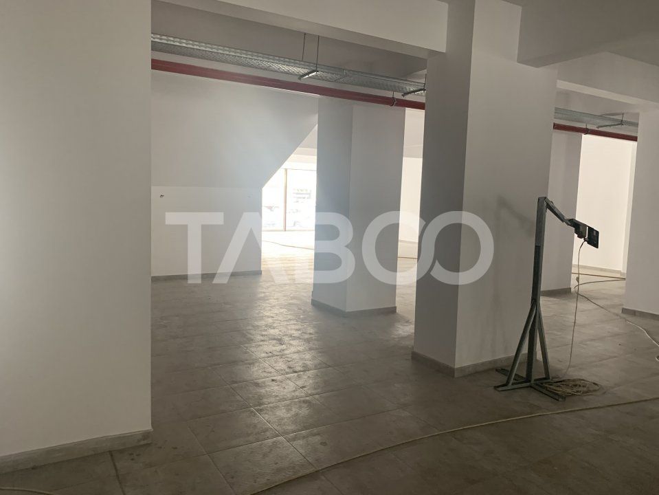 Spatiu comercial de inchiriat de 600 mp zona Centrala in Sibiu – fotografia 10 din 17