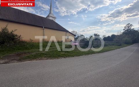 Teren intravilan 2000 mp cu utilitati in apropiere Sat Savastreni