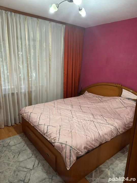 Apartament 3 camere Zona CET – fotografia 2 din 5