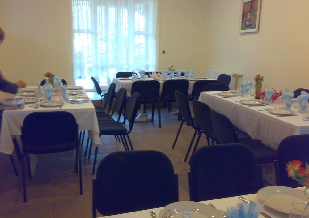 Pensiune 9 camere în Valea Mare Bratia, com. Balilești, jud. Argeș – fotografia 9 din 9