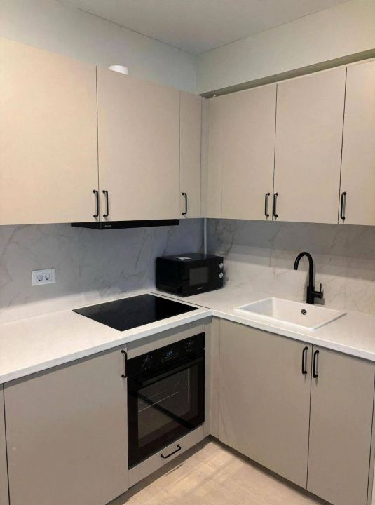 Apartament cu 2 camere, Mamaia-sat, termen lung, loc de parcare subteran – fotografia 3 din 13
