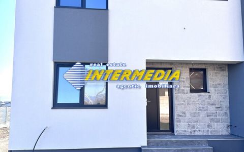 Casa Noua in Cetate 4 camere 117 mp. Teren 340 mp Finisata 90 %
