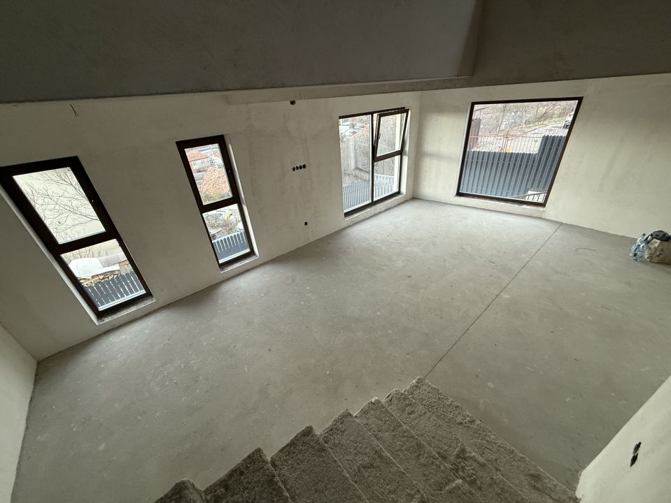 EXCLUSIVITATE !! COM 0% !! De vânzare duplex 4 cam 160 mpu D+P+E str Oasului – fotografia 8 din 31