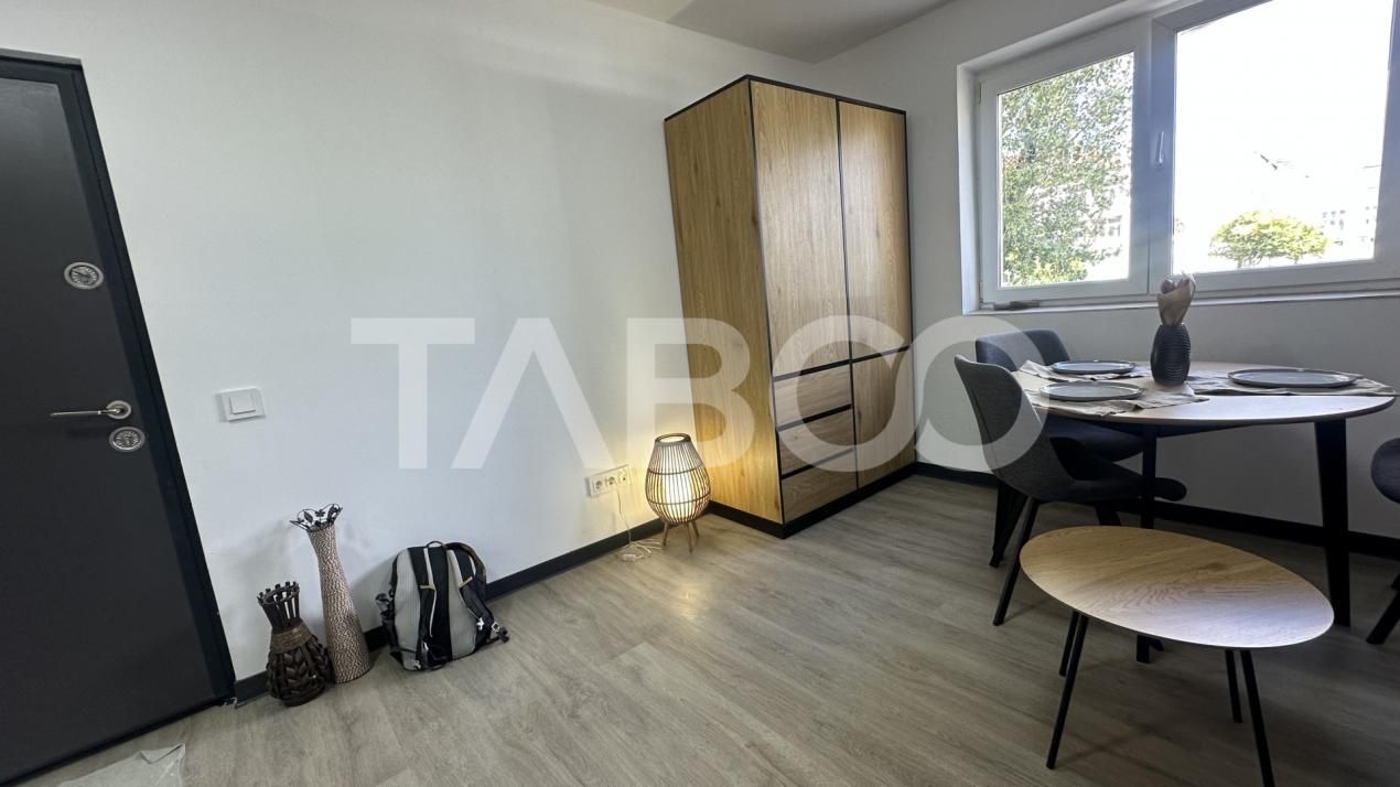 Garsoniera renovata loc de parcare Comision 0 zona Vasile Aaron Sibiu – fotografia 5 din 7