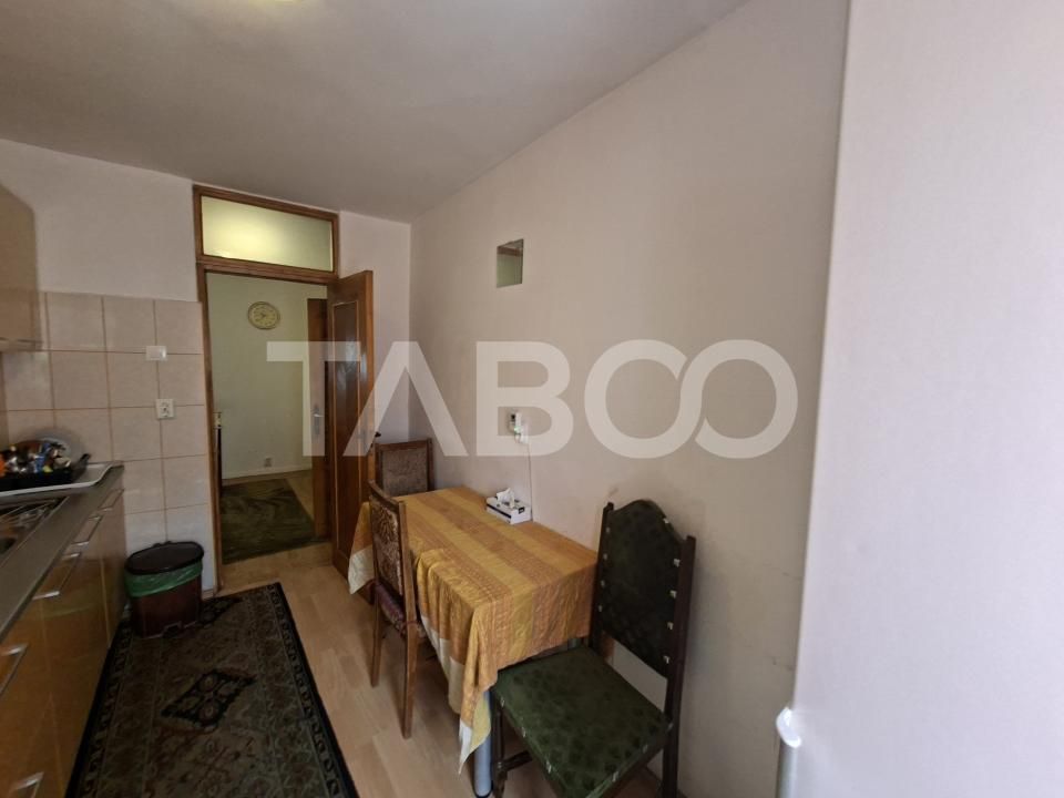 Apartament 3 camere etaj 1 de inchiriat zona Scoala de Inot Sibiu – fotografia 12 din 19