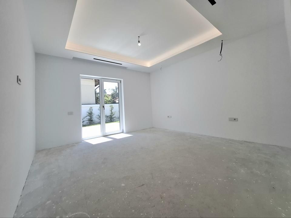 Vilă Premium | 6 Camere | Pipera | Curte | 430 MP | 2025 – fotografia 4 din 13