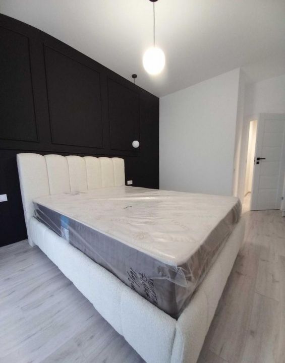 Apartament 2 camere, mobilat, garaj, LIFT, in Blocurile Albe str. Eroilor! – fotografia 5 din 8