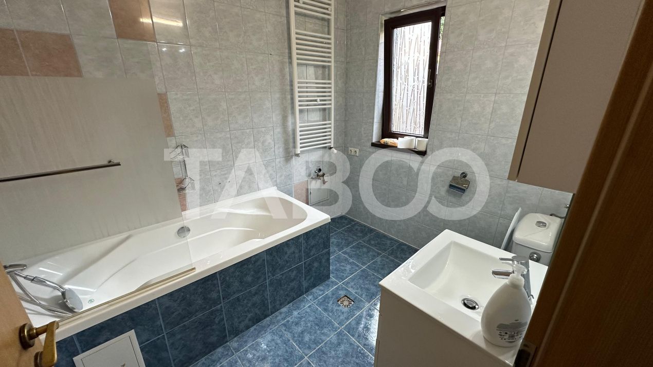 Casa individuala 8 camere curte libera 300mp zona Calea Poplacii Sibiu – fotografia 10 din 31