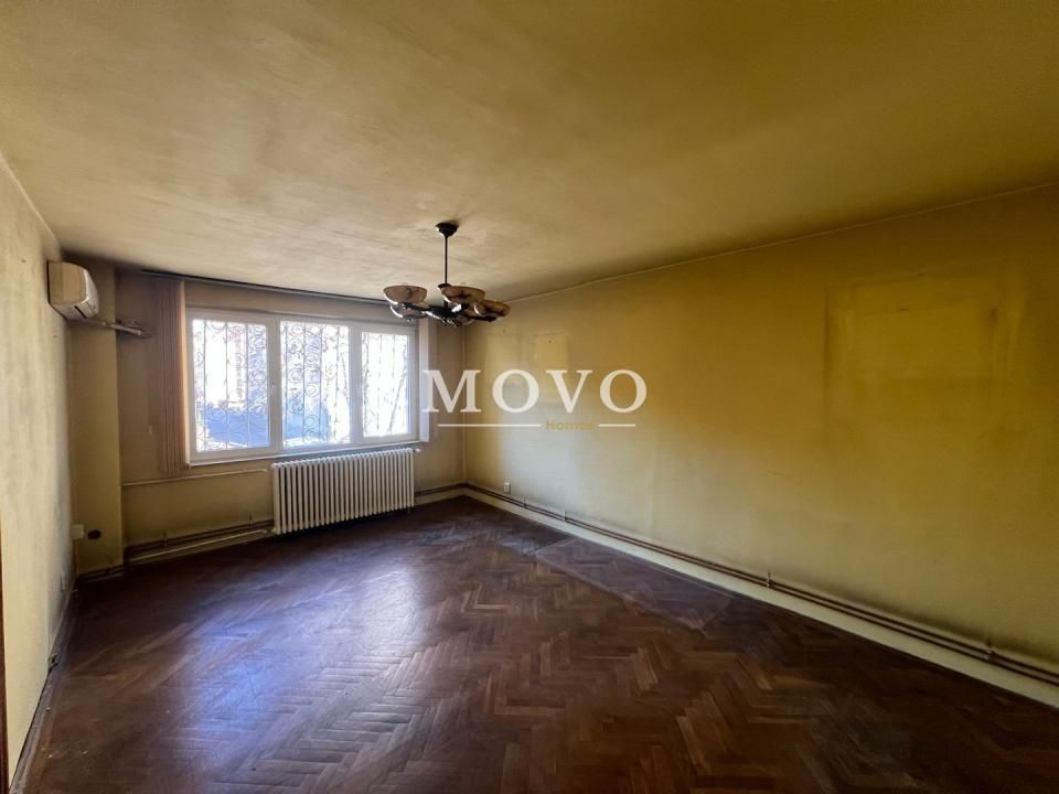 4 Camere Decomandat Central –90mp | Vizibilitate Excelentă | Potențial Comercial – fotografia 5 din 14