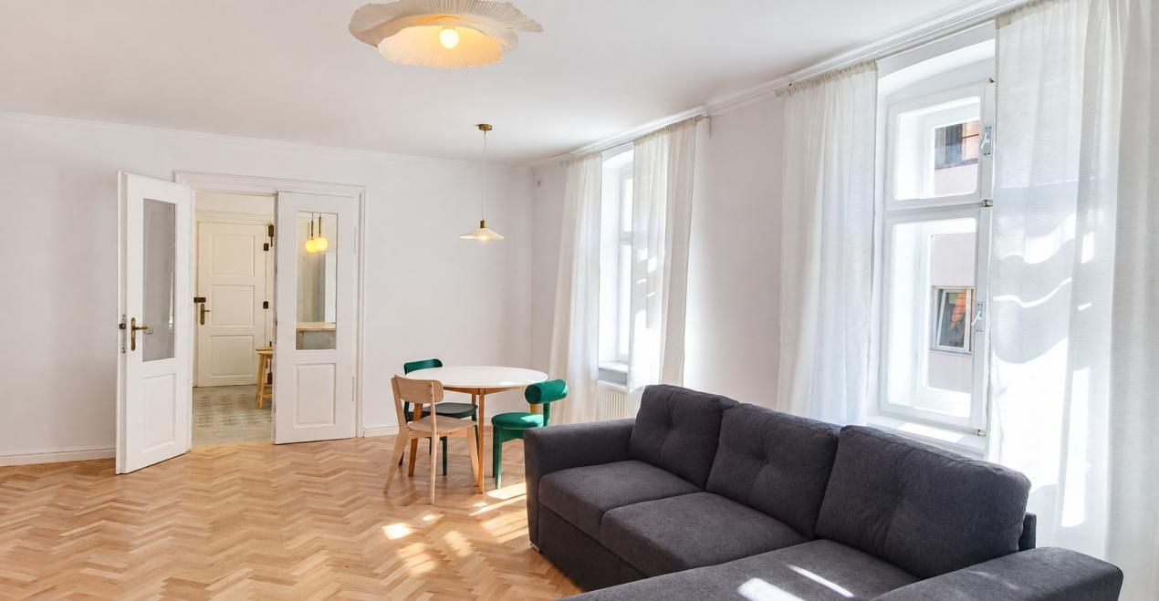 Închiriere apartament 2 camere, mobilat și utilat, Central Brasov – fotografia 6 din 14