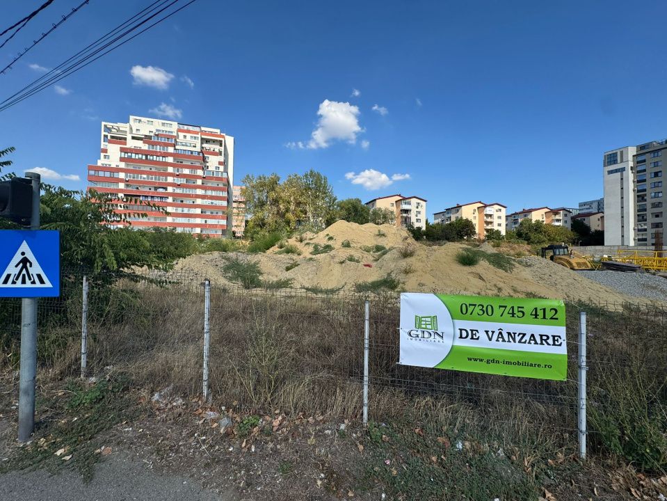 Teren intravilan, 2500 MP, Craiova, POT 40%, CUT 2,2 – fotografia 1 din 4