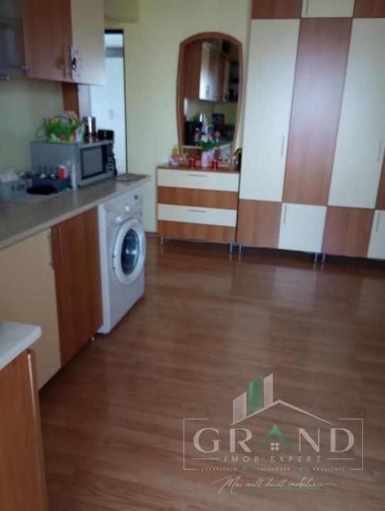 2 Camere Decomandate | 2 Balcoane | Zorilor–Str.Pădurii | Zonă Liniștită – fotografia 1 din 12