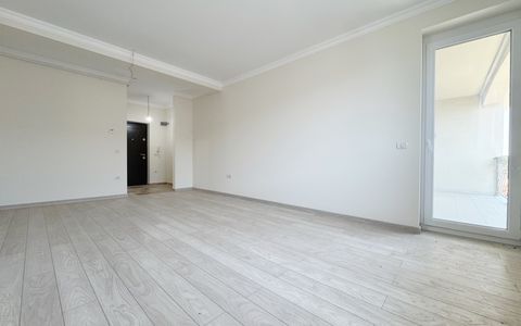 Apartament 2 camere, 60mp utili + balcon 6mp, etaj 1/3 -Giroc