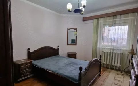 DE VANZARE I APARTAMENT 3 CAMERE I DECOMANDAT I ETAJ 1 I CENTRU I 73 MP I