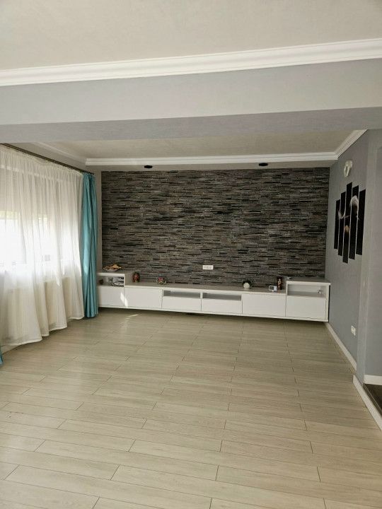 Casă tip Duplex ideală pentru două familii – confort, intimitate și funcționalit – fotografia 1 din 31