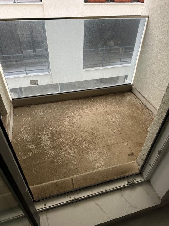 Garsoniera finisata Mamaia Nord, la 30 m de promenada – fotografia 6 din 20