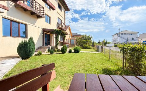 Vila Pensiune cu 22 camere in Eforie Nord 720 mp construiți | Teren 627 mp
