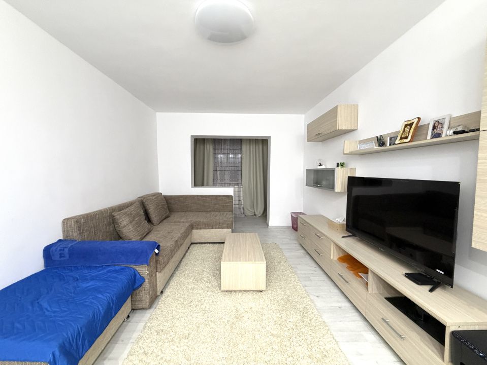 Apartament cu 4 camere, 80mp utili, etaj 3 - Lipovei – fotografia 3 din 11