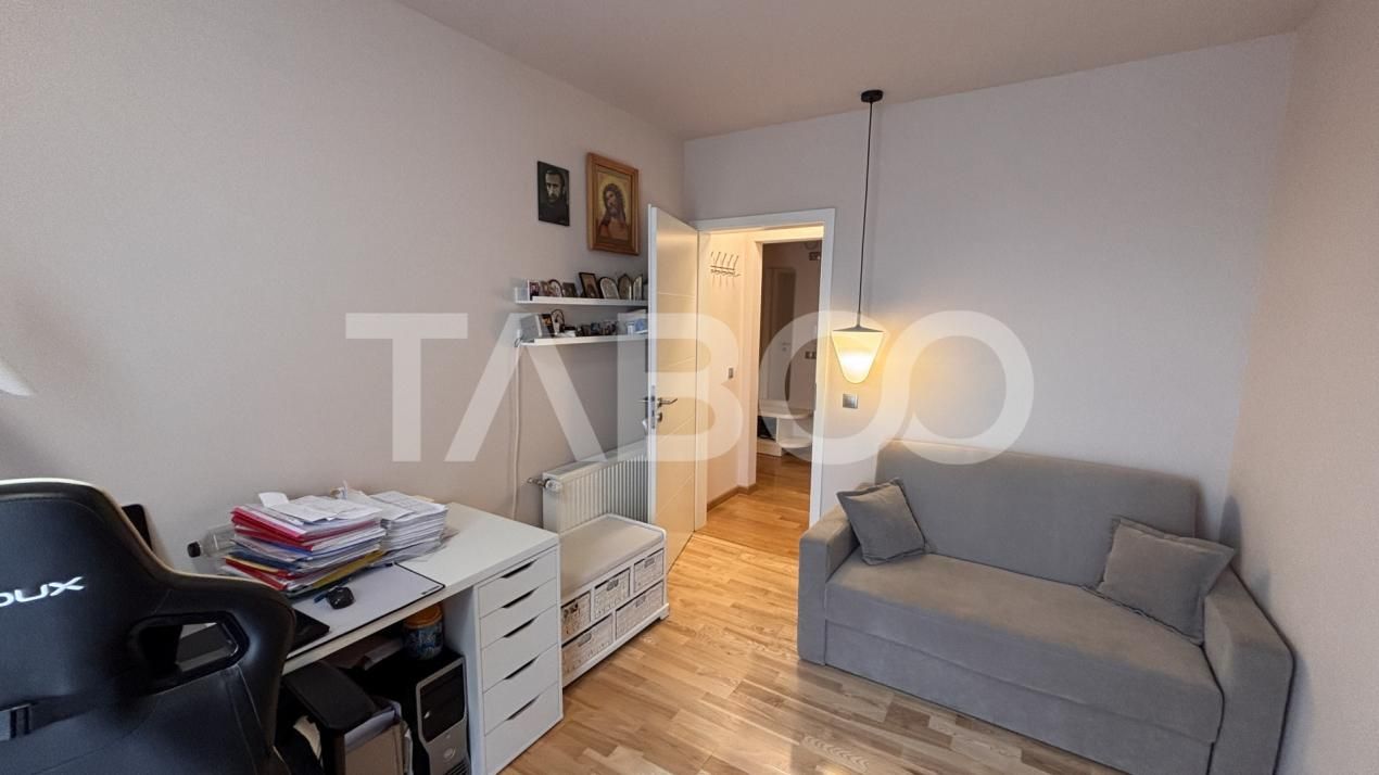 Penthouse 3 camere si doua locuri parcare de vanzare in City Residence – fotografia 19 din 24