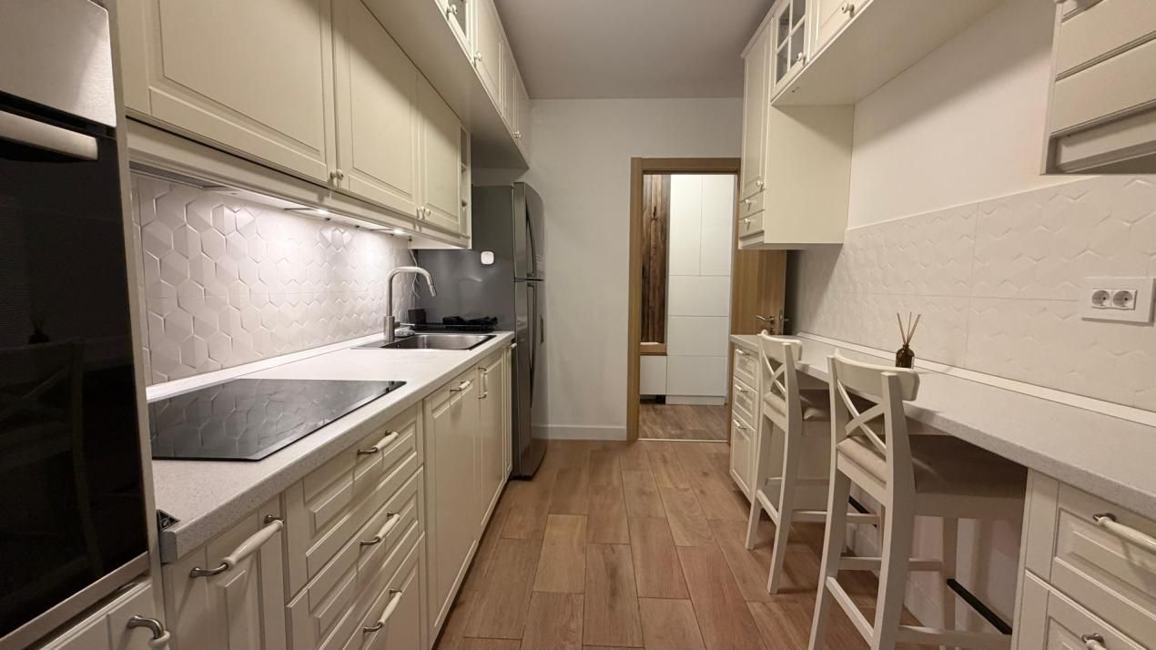 Apartament 3 camere | Pajura | Vedere libera catre Piata Presei si Herastrau | – fotografia 14 din 22