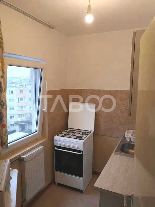 Garsoniera de vanzare in Zorilor langa Piata Agro cu balcon la cheie – fotografia 3 din 7
