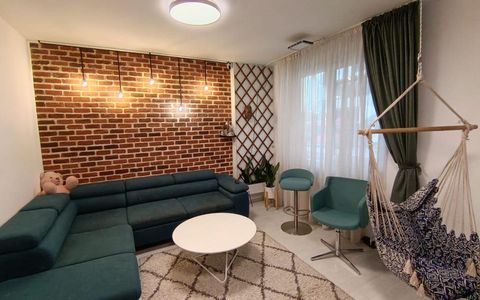 Apartament 3 camere decomandat, 77 mp + balcon, parcare subterană