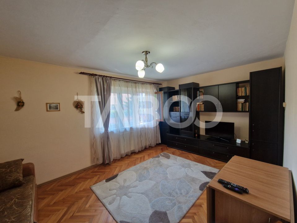 Apartament decomandat 2 camere mobilat si utilat Turnisor – fotografia 9 din 10