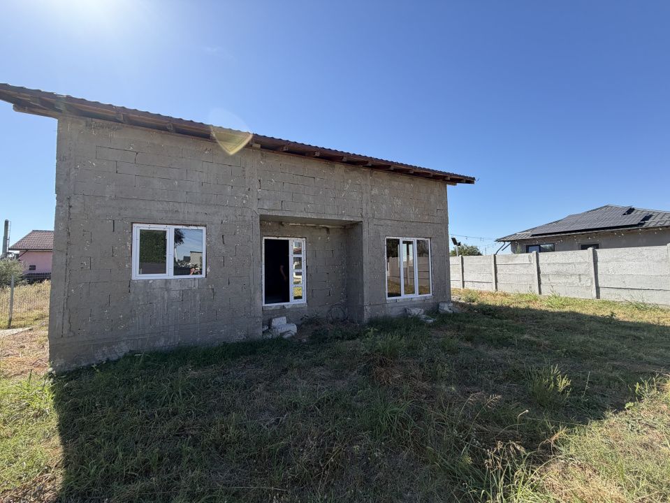 Casa P+M, 126mp utili, 437mp teren, sat Malu Mare – fotografia 1 din 14