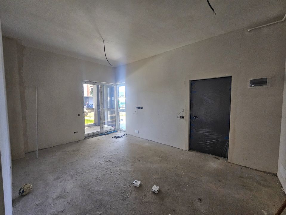 Apartament 3 camere cu potential rezidential si profesional,  Floresti – fotografia 4 din 13