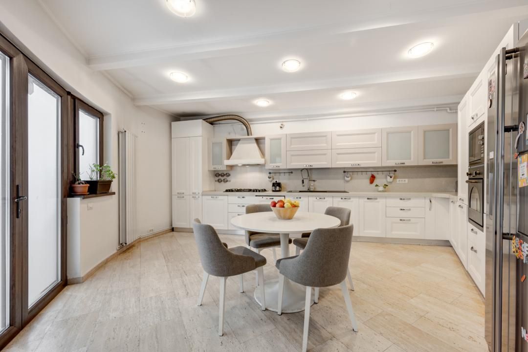 Apartament elegant 170mp, curte proprie și 3 locuri parcare, Parc Bazilescu! – fotografia 14 din 27